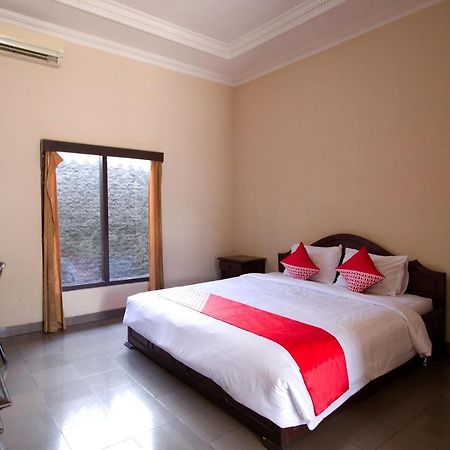 Oyo 3207 Hotel Gracia Bandar Lampung Extérieur photo