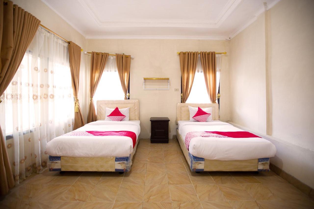 Oyo 3207 Hotel Gracia Bandar Lampung Extérieur photo